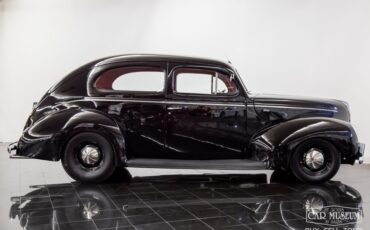 Ford-Other-1940-Black-RedWhite-Vinyl-4