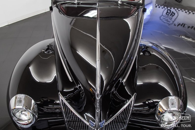 Ford-Other-1940-Black-RedWhite-Vinyl-43