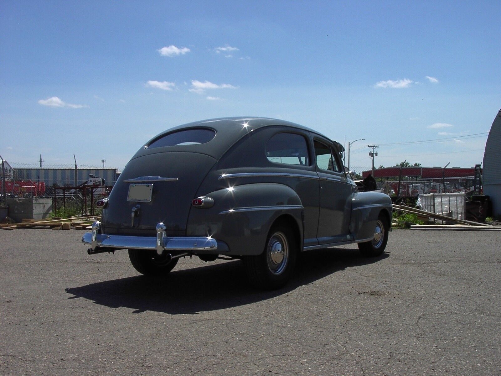 Ford-Other-1947-Sedan-1