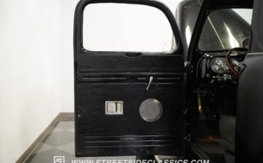 Ford-Other-1949-37