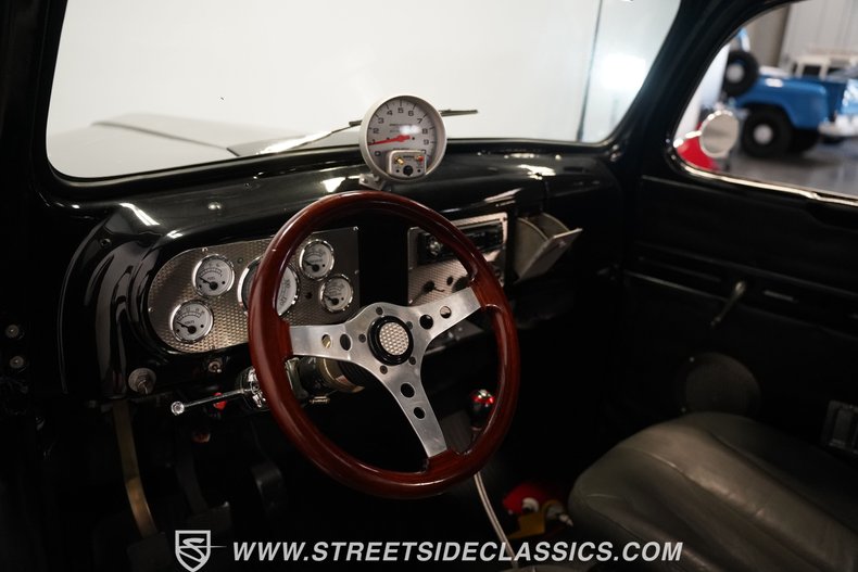 Ford-Other-1949-38
