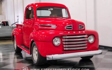 Ford-Other-1949-Red-Tan-14
