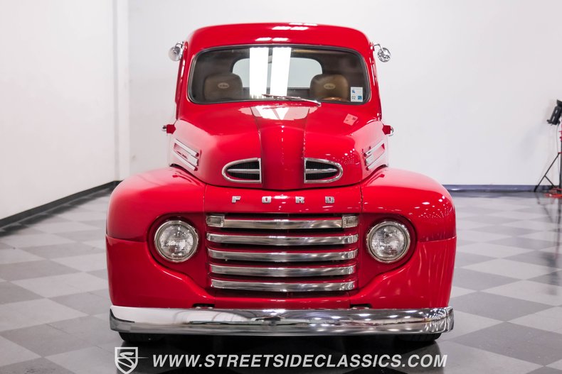 Ford-Other-1949-Red-Tan-15