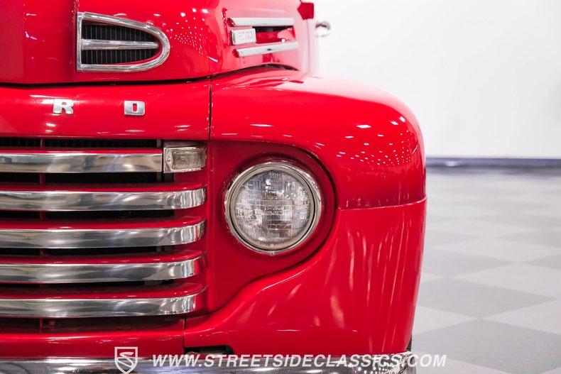 Ford-Other-1949-Red-Tan-19