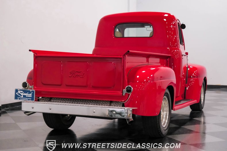 Ford-Other-1949-Red-Tan-25