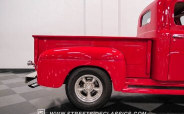 Ford-Other-1949-Red-Tan-31
