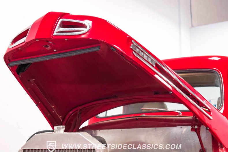 Ford-Other-1949-Red-Tan-44