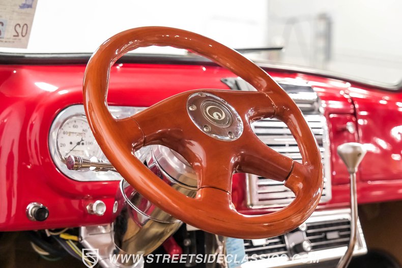 Ford-Other-1949-Red-Tan-47