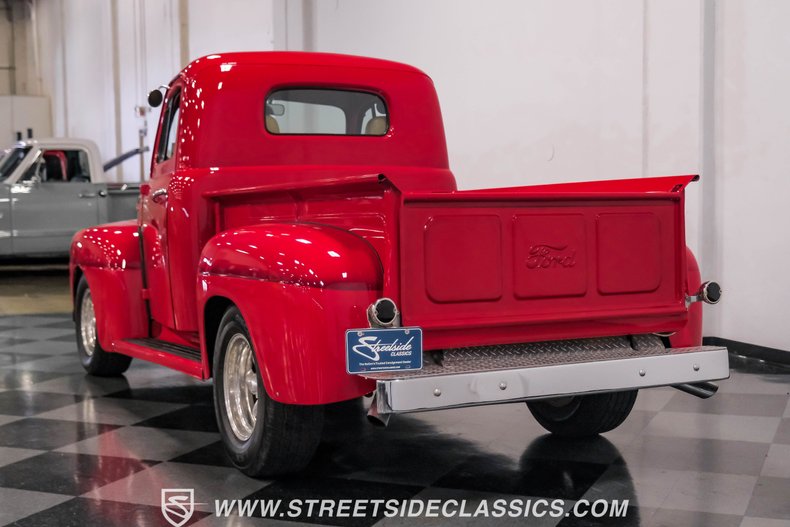 Ford-Other-1949-Red-Tan-6
