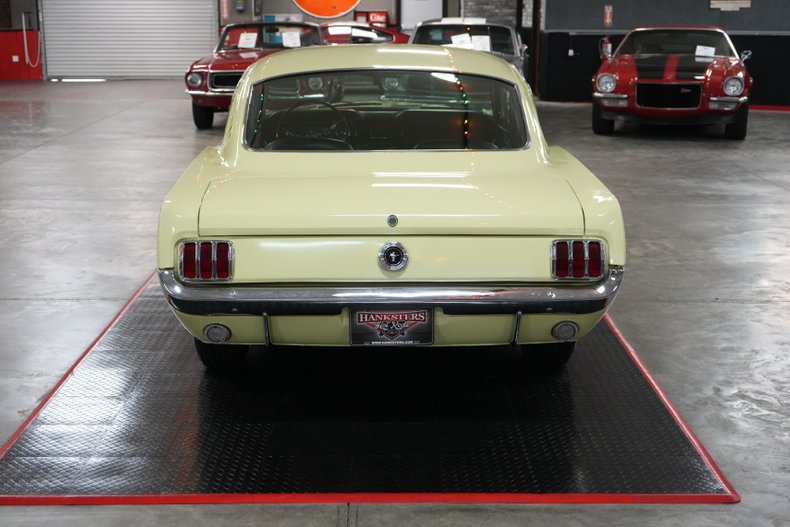 Ford-Other-1965-Phoenician-Yellow-Black-11