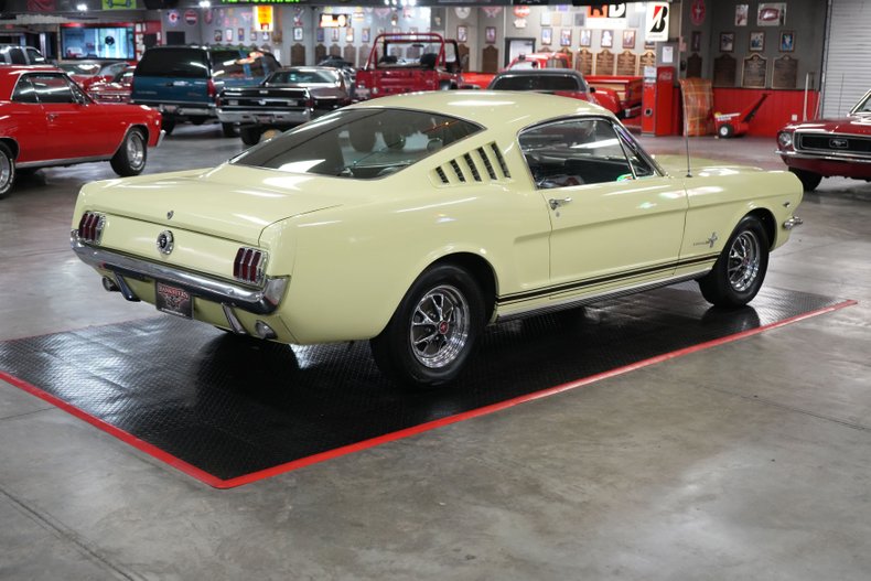Ford-Other-1965-Phoenician-Yellow-Black-12