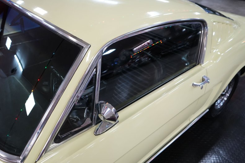 Ford-Other-1965-Phoenician-Yellow-Black-38
