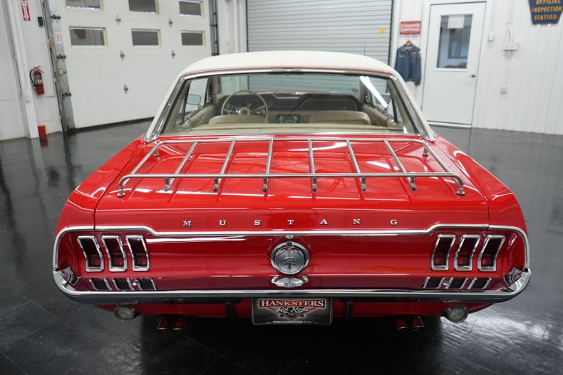 Ford-Other-1967-Red-White-17