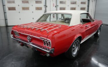 Ford-Other-1967-Red-White-20