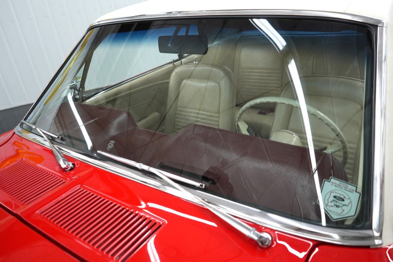 Ford-Other-1967-Red-White-39