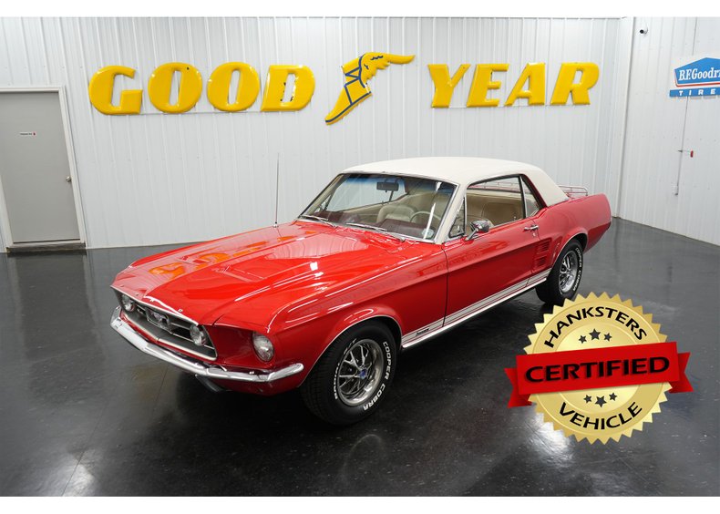 Ford-Other-1967-Red-White-41