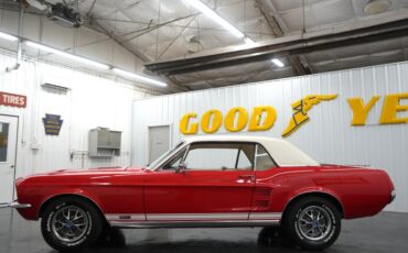 Ford-Other-1967-Red-White-43