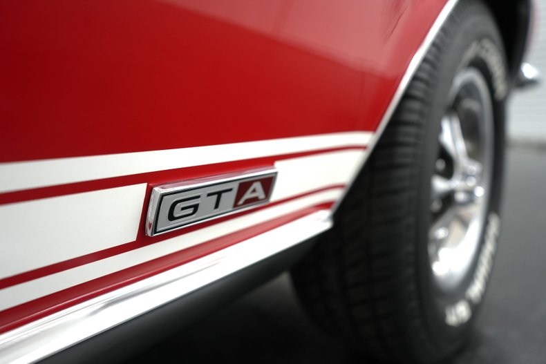 Ford-Other-1967-Red-White-44
