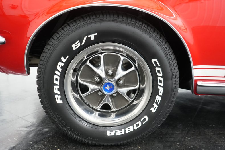 Ford-Other-1967-Red-White-6