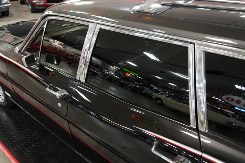 Ford-Other-1968-Black-Red-35