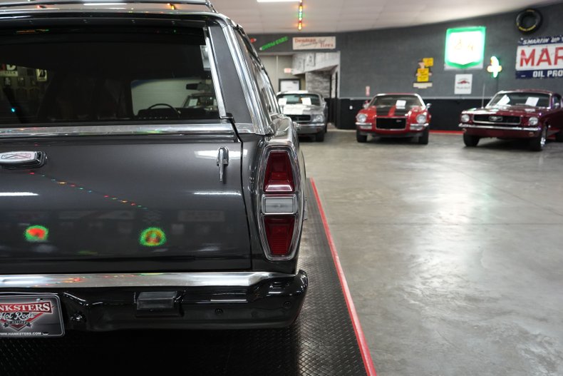 Ford-Other-1968-Black-Red-44