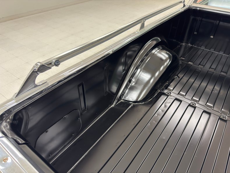 Ford-Other-1969-Calypso-Coral-Black-34
