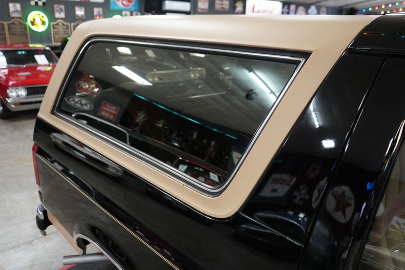 Ford-Other-1987-Raven-Black-Chestnut-37