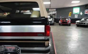 Ford-Other-1987-Raven-Black-Chestnut-47