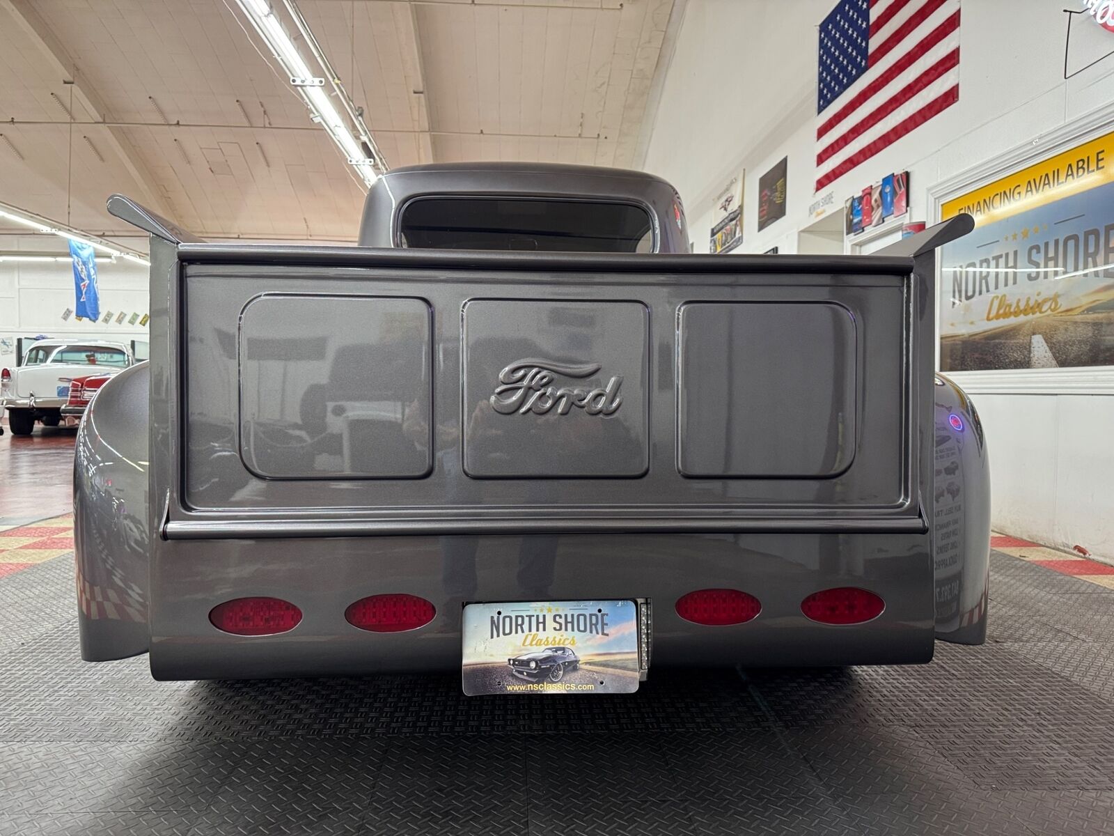 Ford-Other-Pickups-1952-12