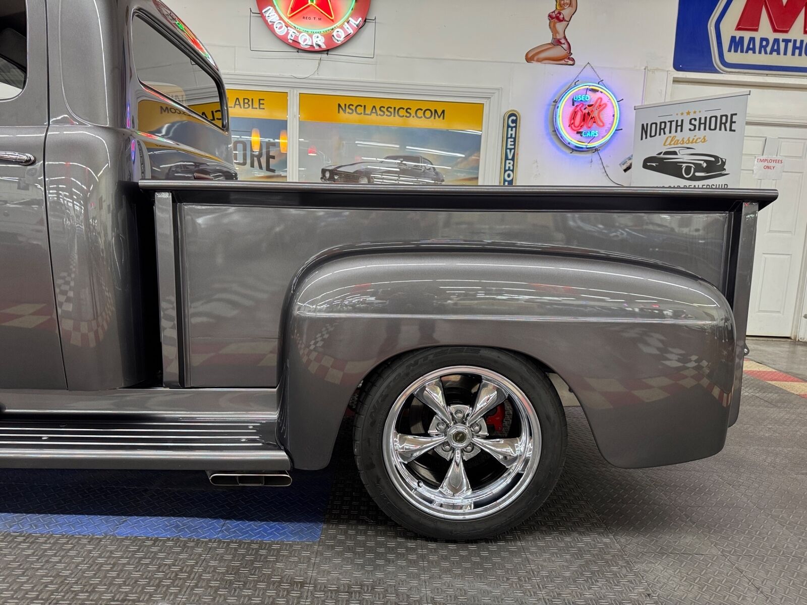 Ford-Other-Pickups-1952-24