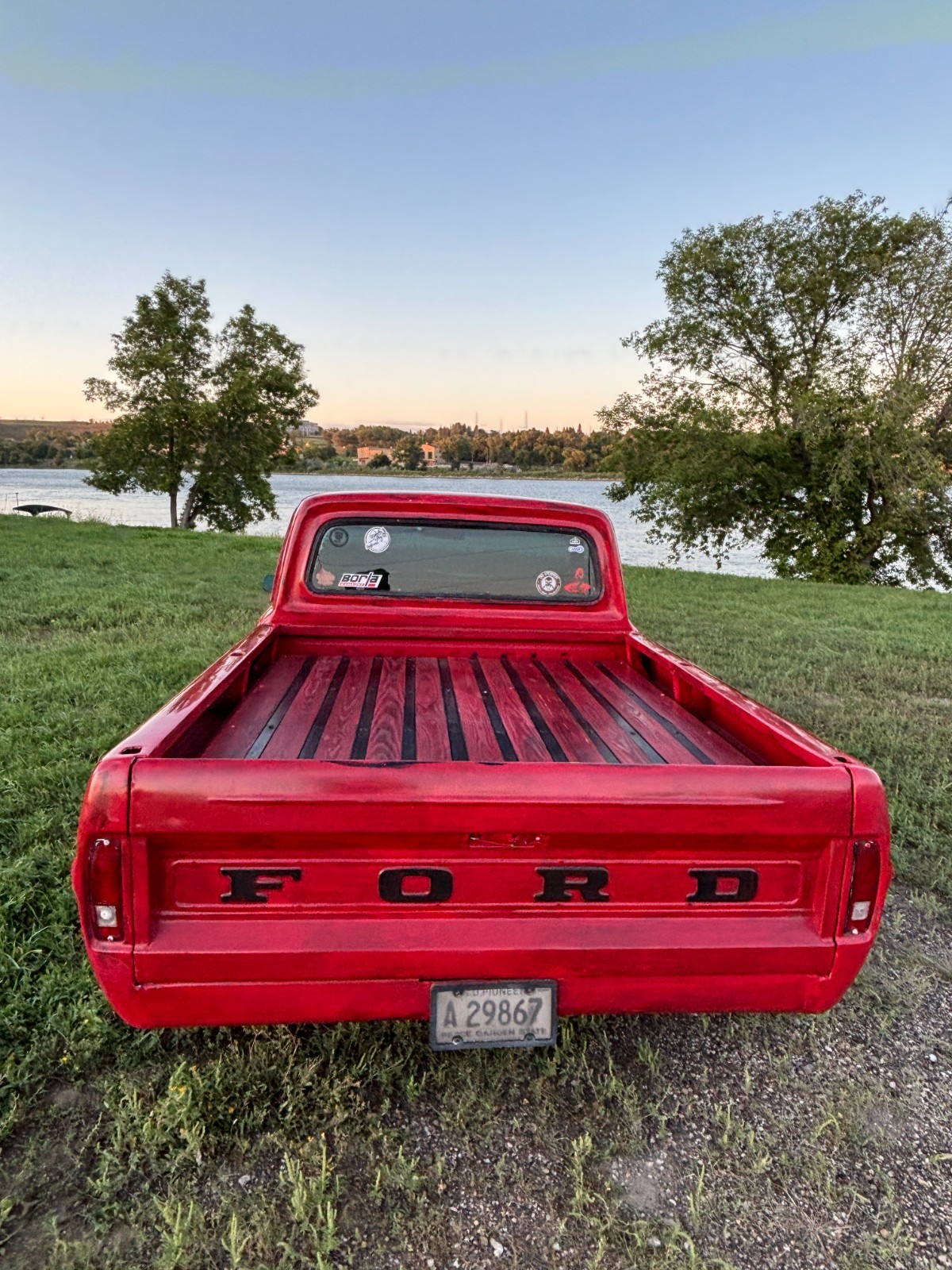 Ford-Other-Pickups-1972-Short-Box-7