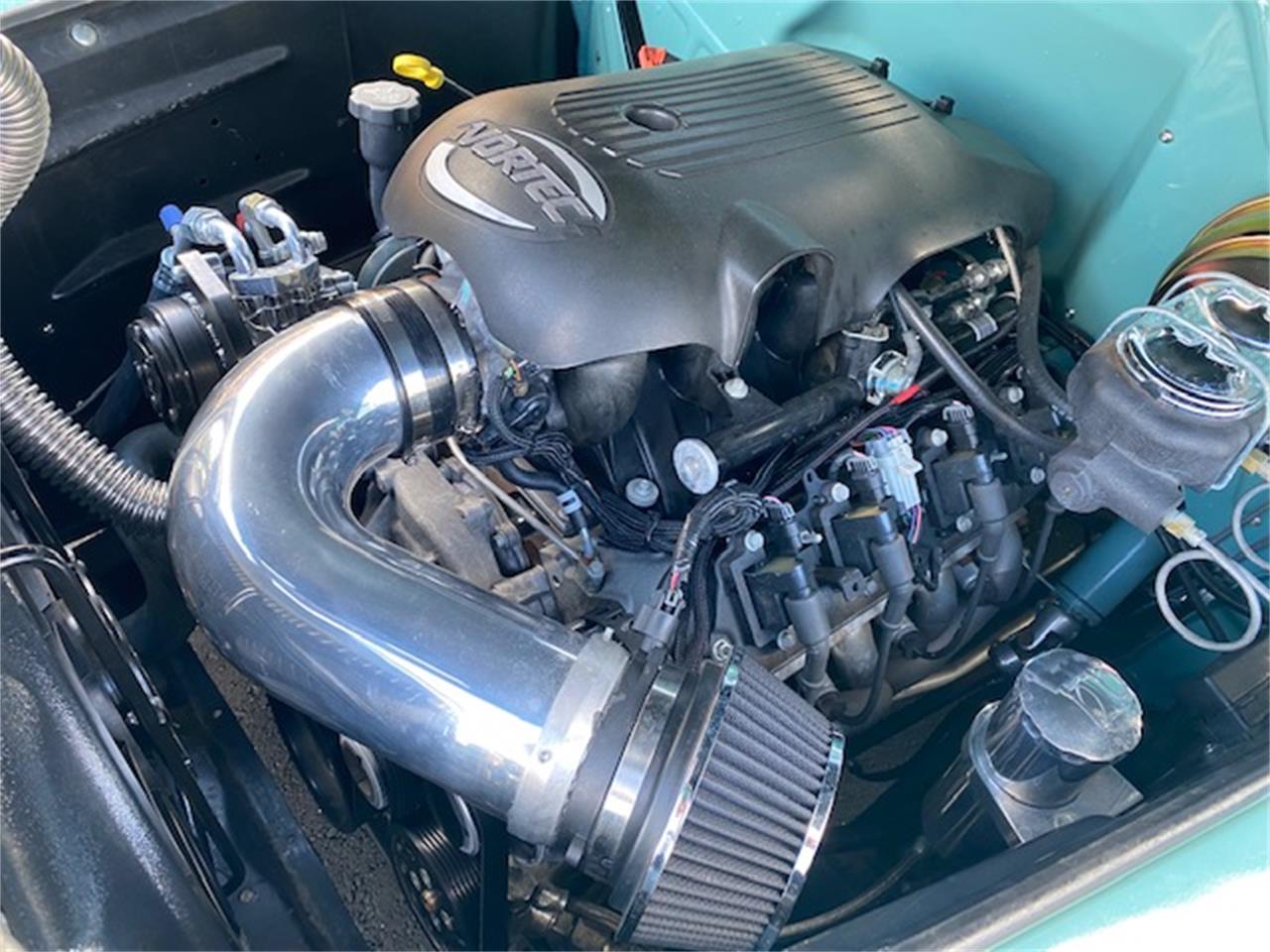 Ford-Panel-truck-1948-Teal-Tan-12