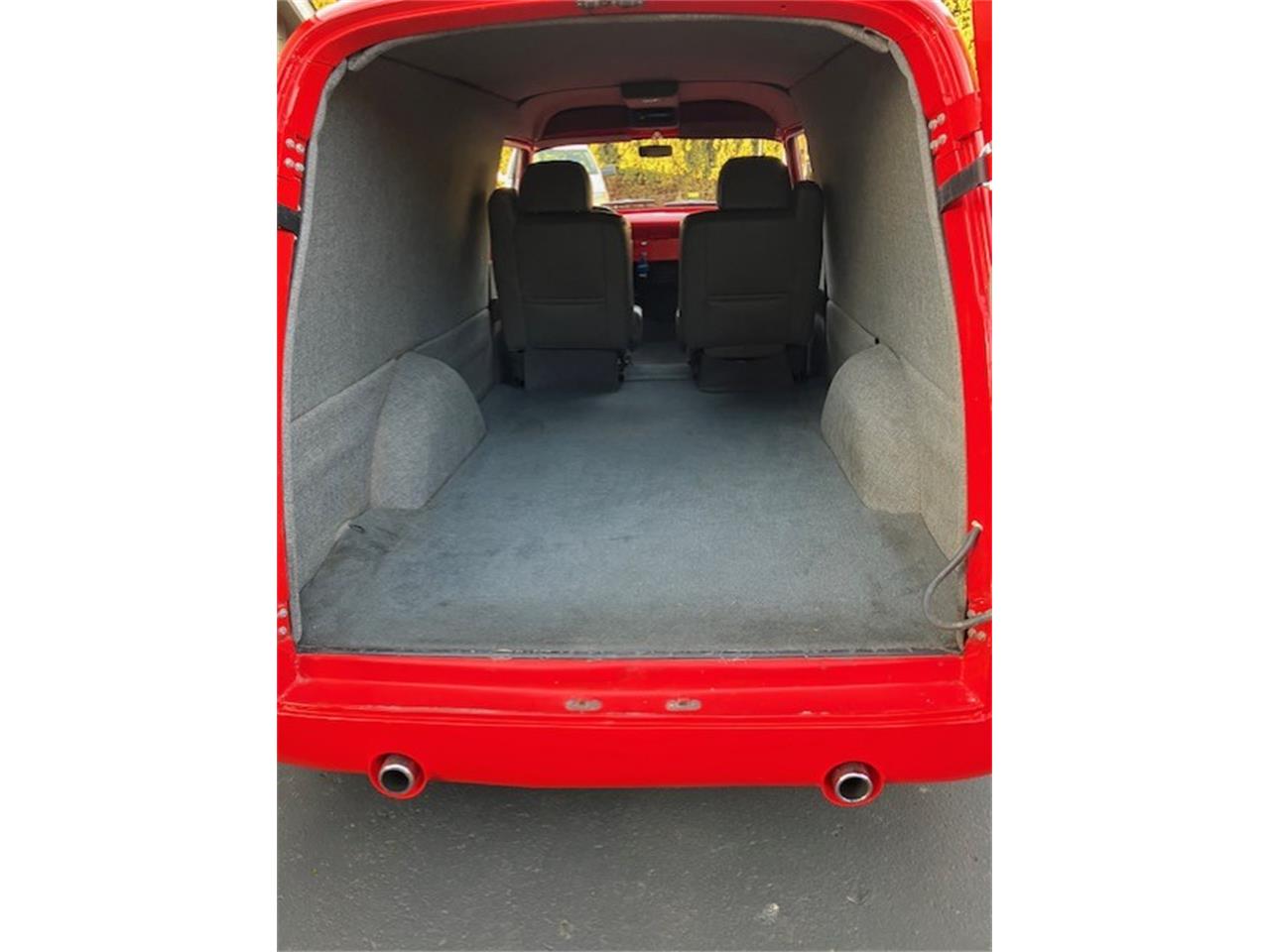 Ford-Panel-van-1956-Red-Grey-13