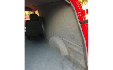 Ford-Panel-van-1956-Red-Grey-14
