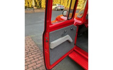 Ford-Panel-van-1956-Red-Grey-19