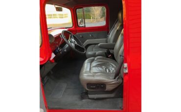 Ford-Panel-van-1956-Red-Grey-20