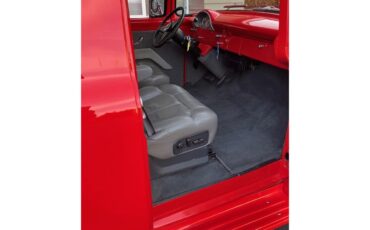 Ford-Panel-van-1956-Red-Grey-38