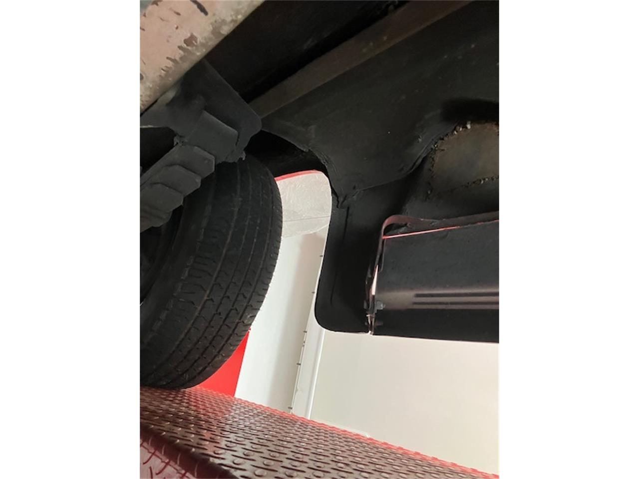 Ford-Panel-van-1956-Red-Grey-39