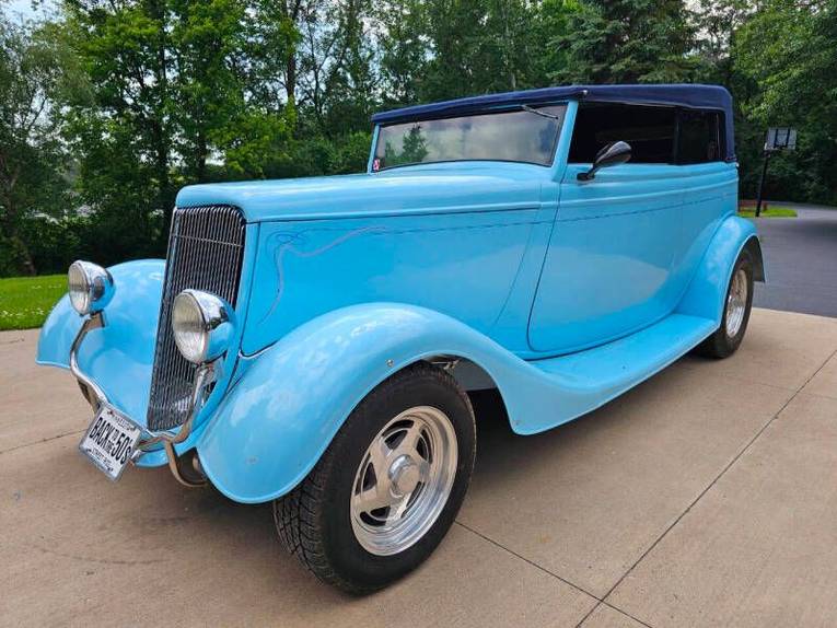 Ford-Phaeton-1934-black-gray-18