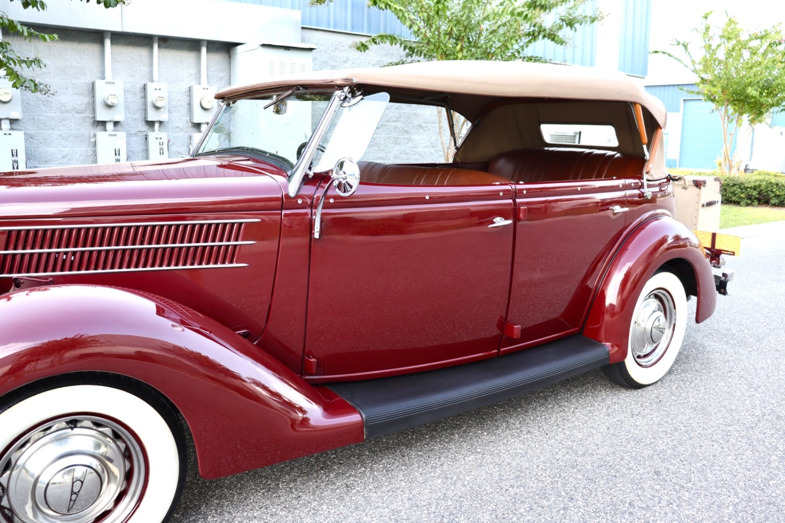 Ford-Phaeton-1936-Convertible-13