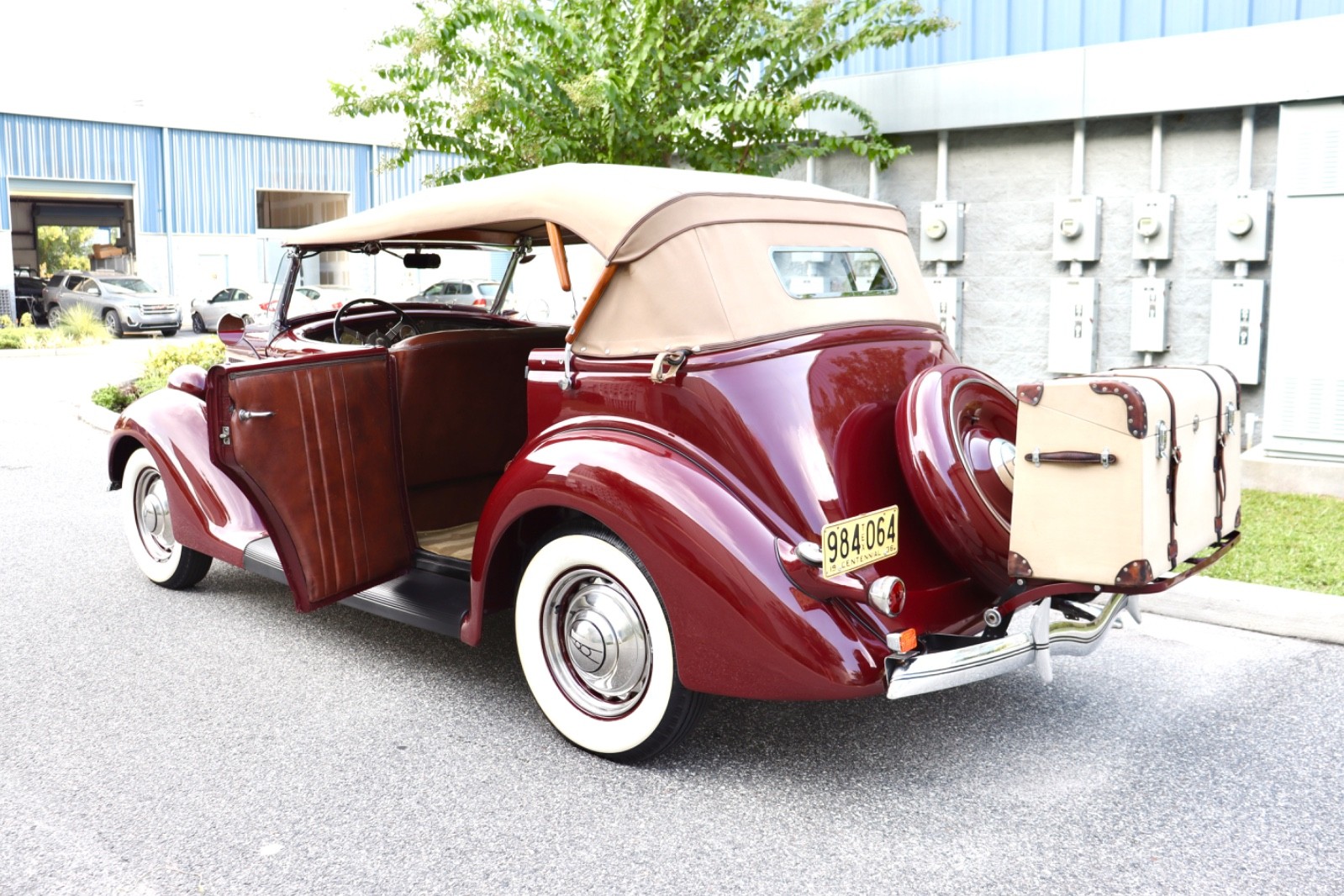 Ford-Phaeton-1936-Convertible-25