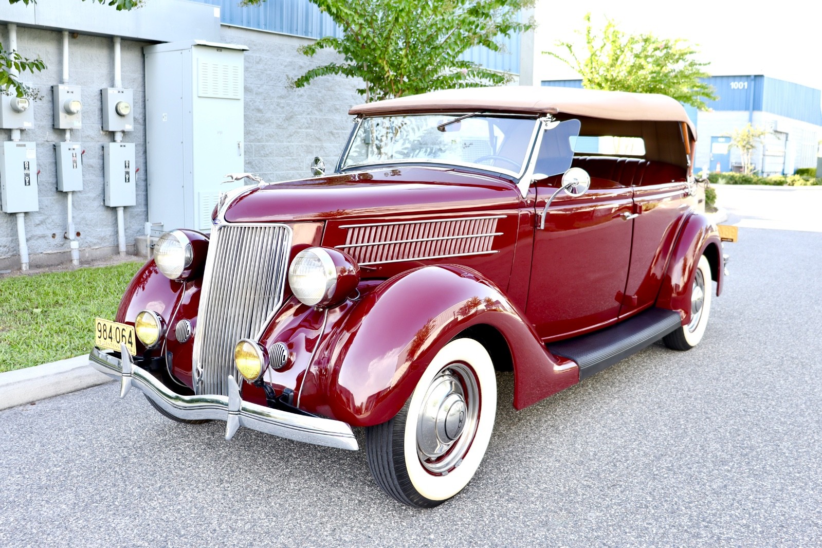 Ford-Phaeton-1936-Convertible