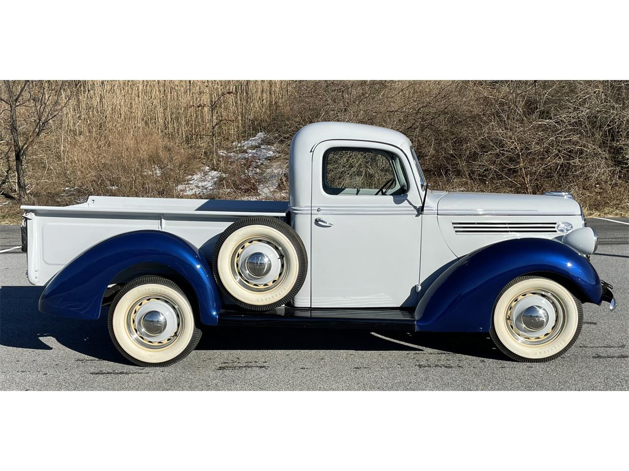 Ford-Pickup-1939-Gray-and-Blue-Derby-Grey-2
