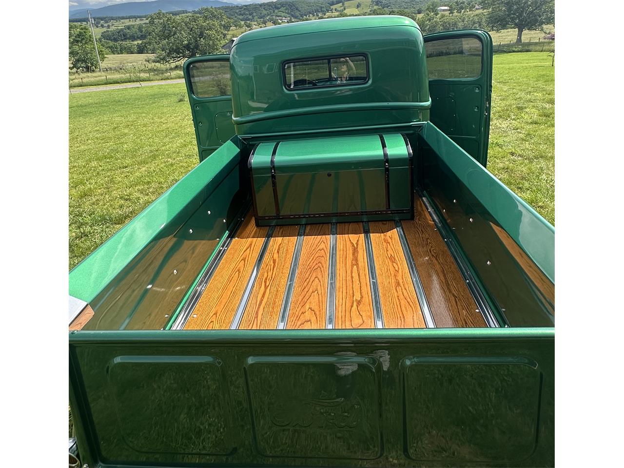 Ford-Pickup-1947-Emerald-Green-Emerald-Green-10