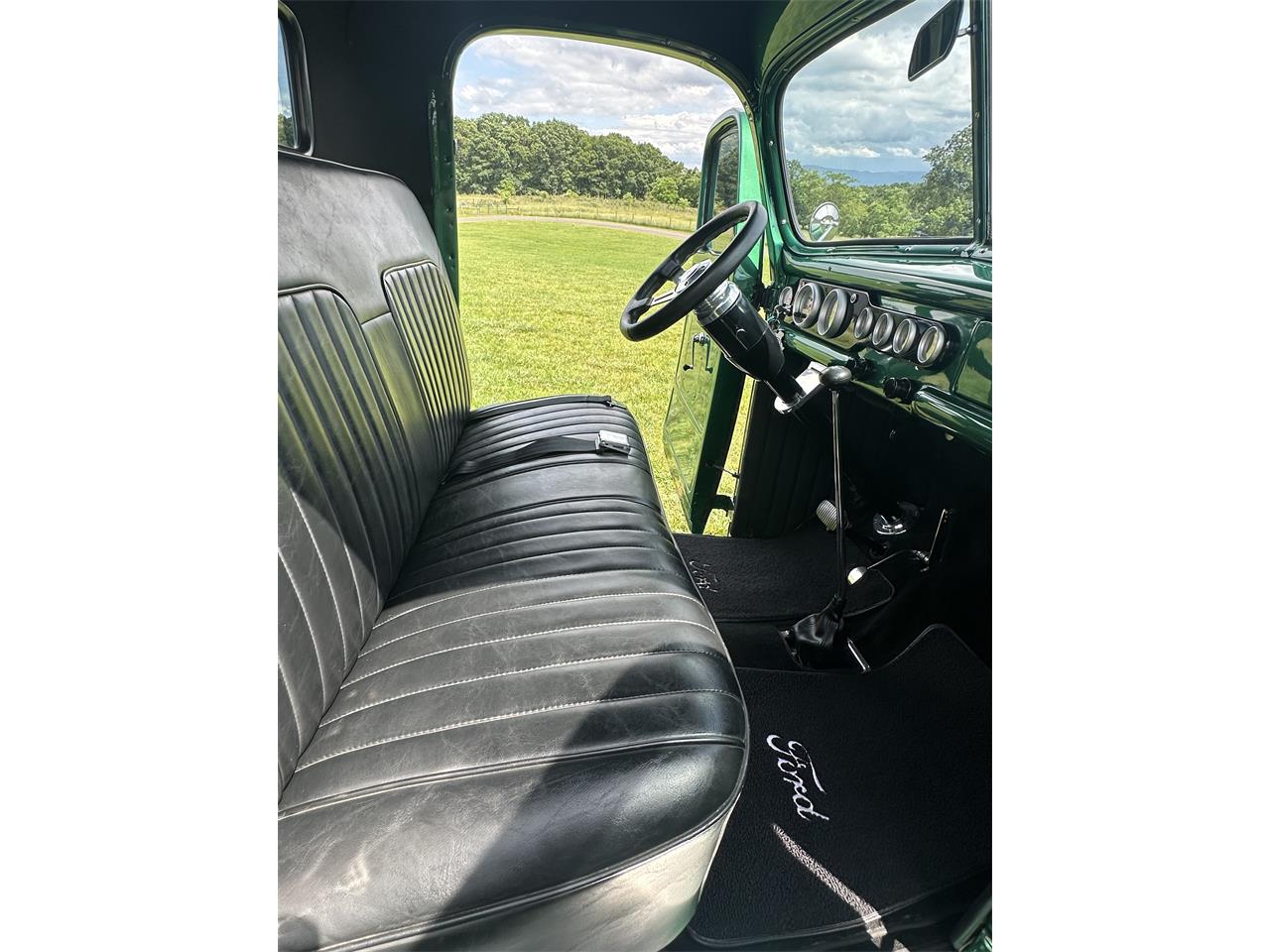 Ford-Pickup-1947-Emerald-Green-Emerald-Green-21