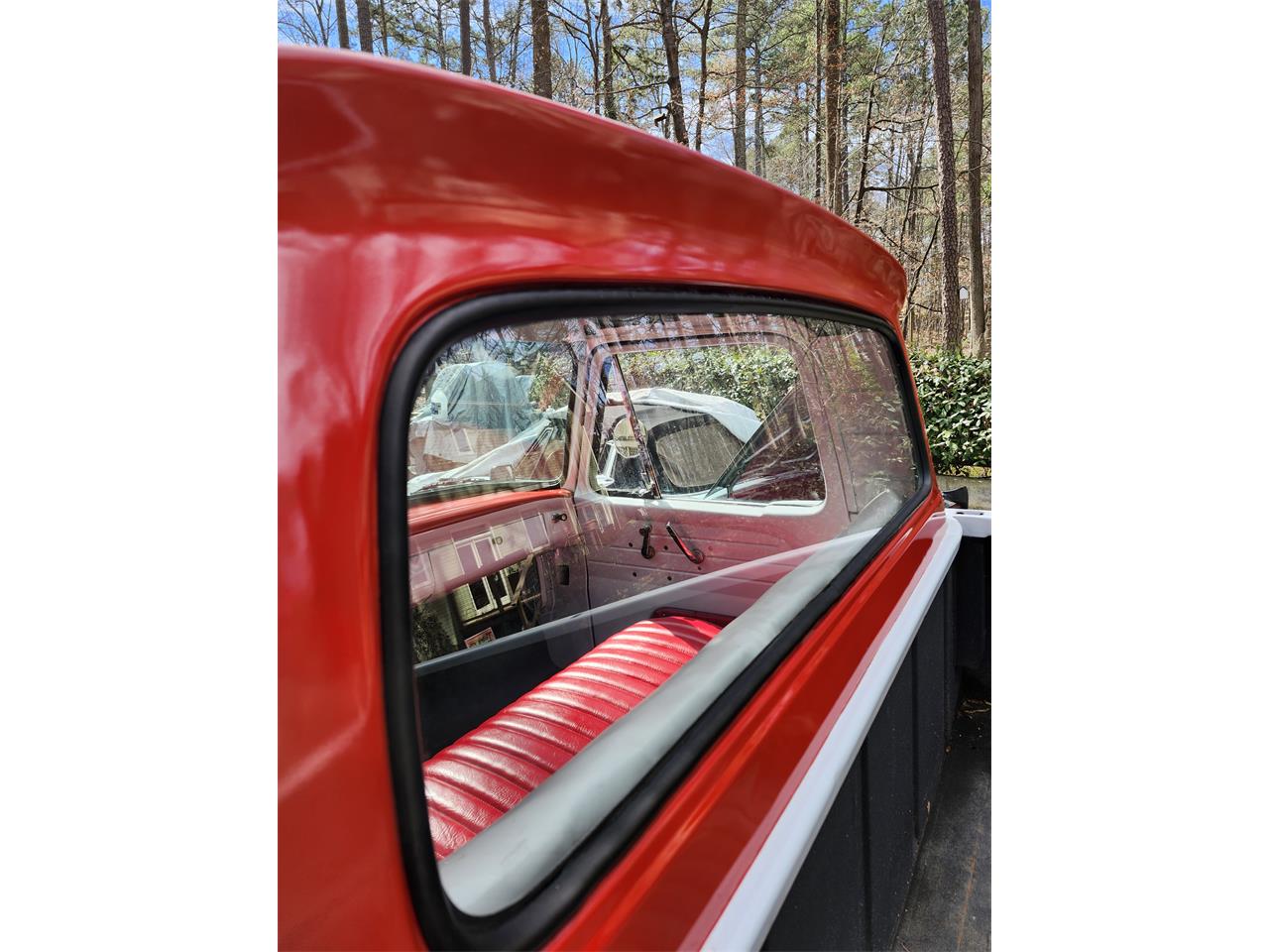 Ford-Pickup-1962-Redampwhite-Redampwhite-24