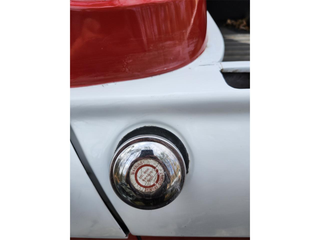 Ford-Pickup-1962-Redampwhite-Redampwhite-29