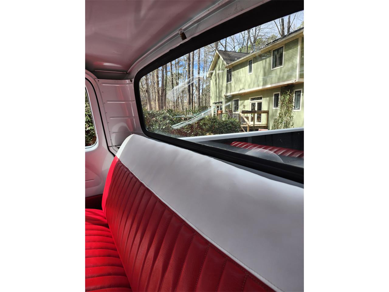Ford-Pickup-1962-Redampwhite-Redampwhite-47