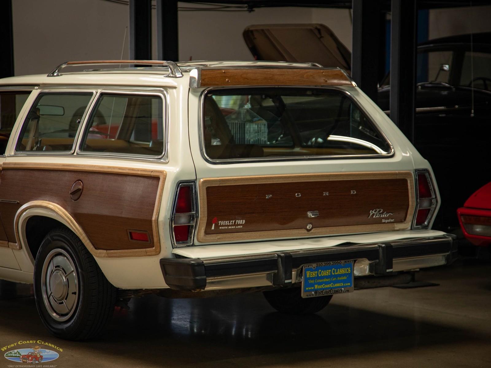 Ford-Pinto-Squire-2-Door-1980-2-Door-Station-Wagon-22