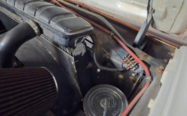 Ford-Ranchero-1957-Red-amp-White-Red-10